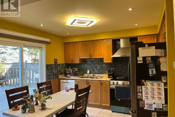 24 Gwilliam Lane, Aurora, ON L4G7V3 Photo 5