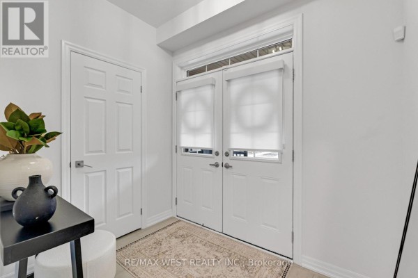 Dining room - 24 Hanton Crescent, Caledon, ON L7E2M3 Photo 4