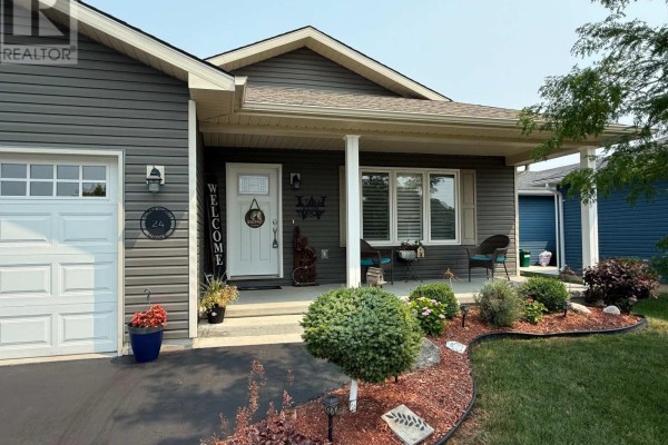 24 Huron Heights Drive, Ashfield Colborne Wawanosh, ON, photo 3