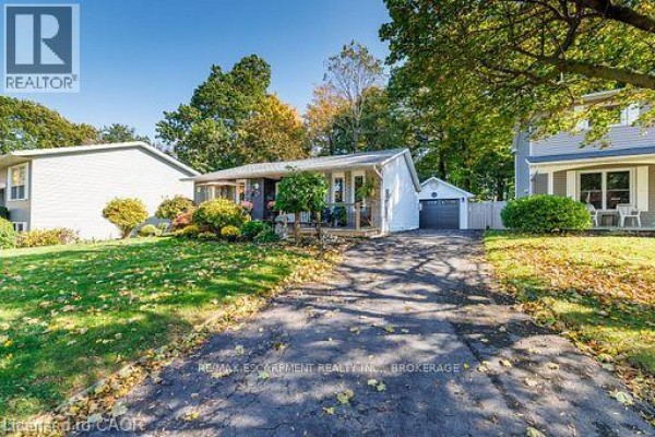 3pc Bathroom - 24 Inglewood Court, Grimsby, ON L3M4S2 Photo 3