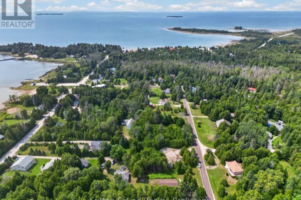 24 Isabella Street, South Bruce Peninsula, ON N0H2T0 Photo 4