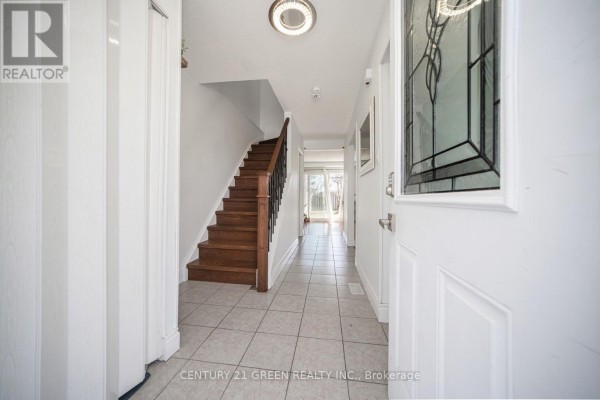 Bedroom 2 - 24 Jackman Drive, Brampton, ON L6S2L7 Photo 5