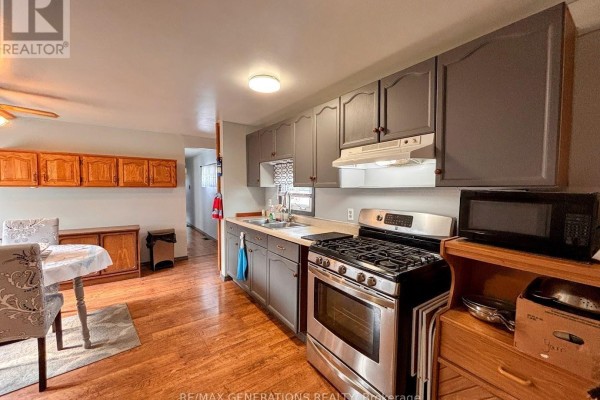 24 Jackson Crescent, Marathon, ON P0T2E0 Photo 5