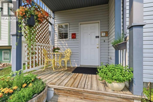 24 Kelly Street, Red Deer, AB, photo 2