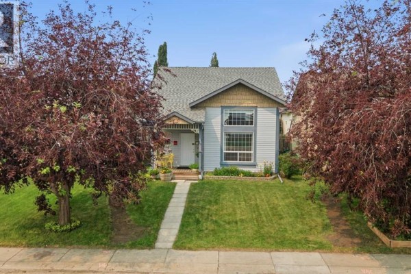 24 Kelly Street, Red Deer, AB, photo 3