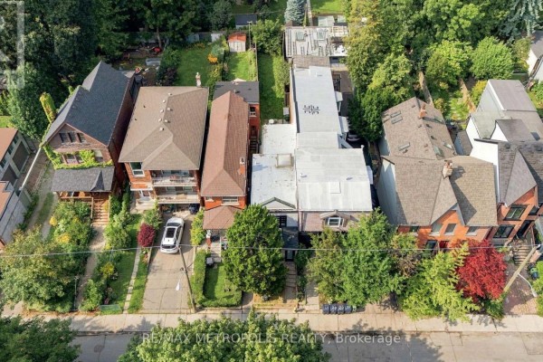 24 Marion Street, Toronto, ON, photo 3