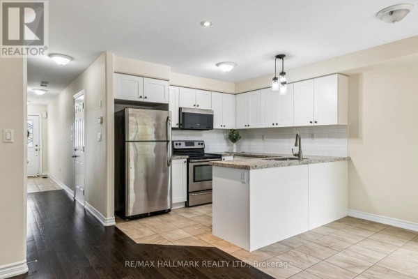 Bedroom 3 - 24 Markham Trail, Clarington, ON L1C0S4 Photo 4