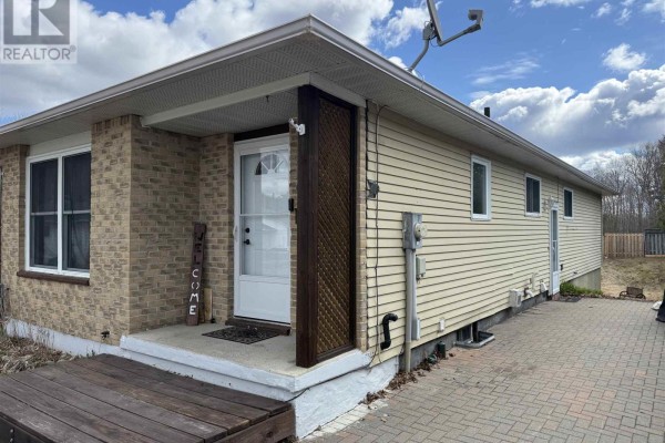 Bedroom - 24 Mcquarrie Pl, Elliot Lake, ON P5A3C1 Photo 5