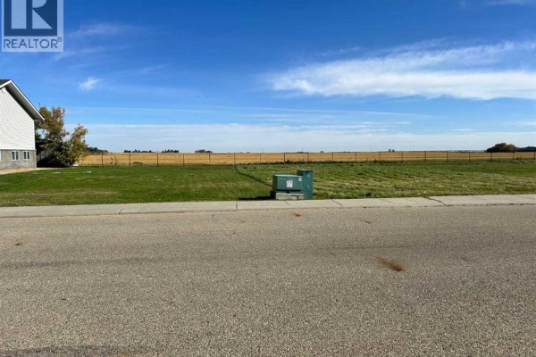 24 Monterey Estates, Wetaskiwin, AB T9A1K2 Photo 4