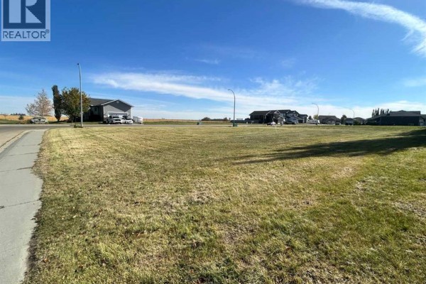 24 Monterey Estates, Wetaskiwin, AB T9A1K2 Photo 5