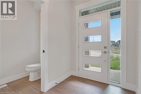 24 Moon Crescent, Cambridge, ON, photo 3