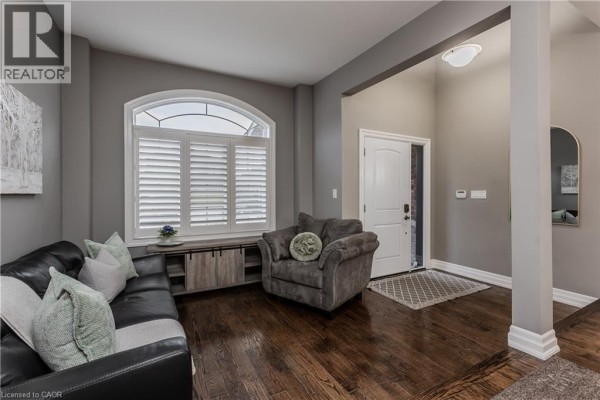 Recreation room - 24 Newcastle Court, Hamilton, ON L8V0A6 Photo 5