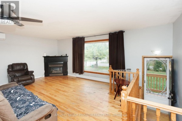 Primary Bedroom - 24 Oakwood Drive, Kawartha Lakes, ON K0M1N0 Photo 5