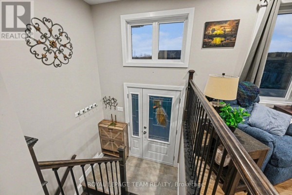 24 Rapid Road, Whitewater Region, ON K0J2L0 Photo 5