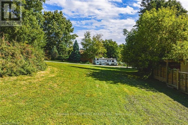 24 Rosebough Street, Hamilton, ON, photo 3