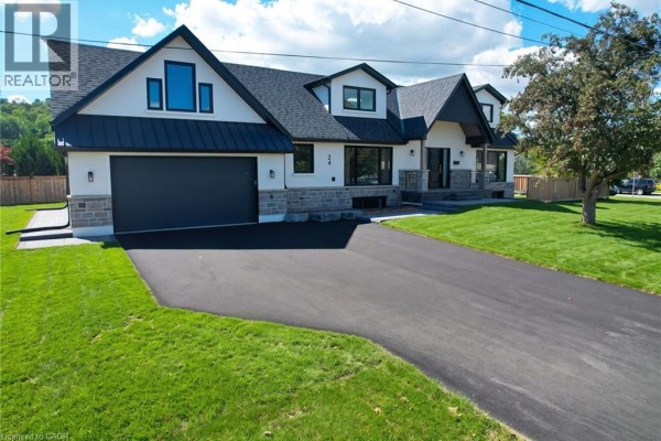 24 Royce Avenue, Stoney Creek, ON, photo 2