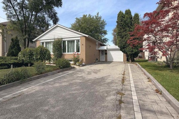 24 Sabine Road, Toronto, ON M9B3A8 Photo 2