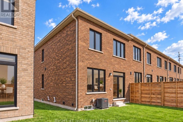 24 Singhampton Road, Vaughan, ON L4H5J6 Photo 5