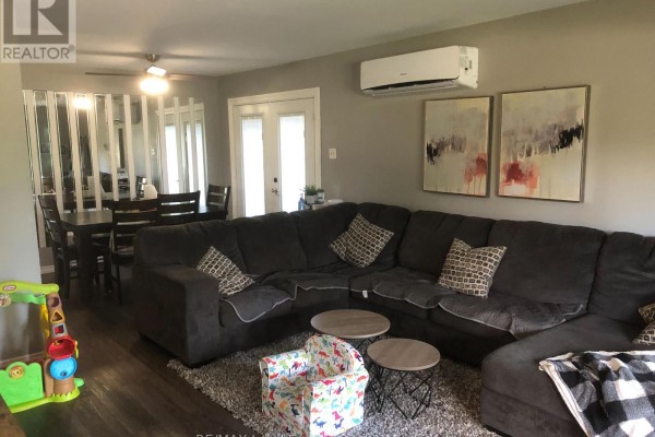 24 Stanley Street, Kincardine, ON, photo 3