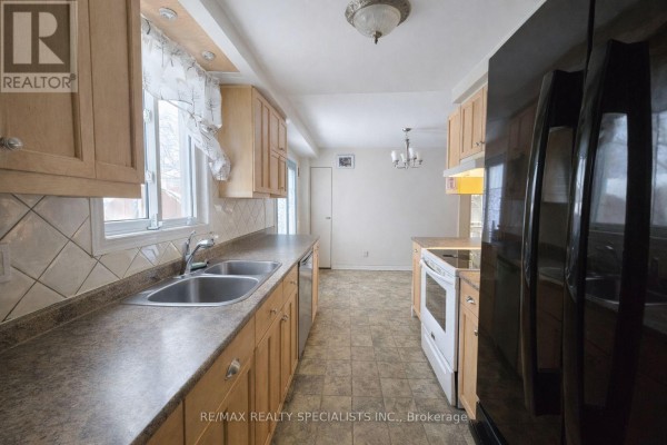 24 Stewart Avenue, New Tecumseth, ON, photo 3