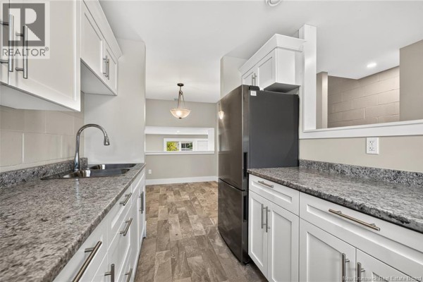 4pc Bathroom - 24 Suffolk Street Unit# 25, Riverview, NB E1B4K6 Photo 5