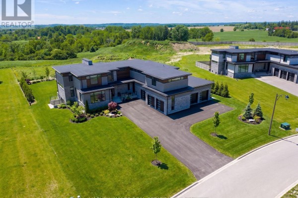 24 Sugarbush Court, Halton Hills, ON, photo 2