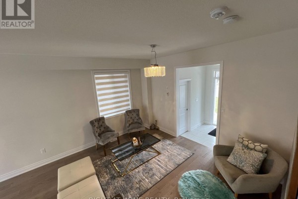 24 Tamworth Terrace W, Barrie, ON L9J0L5 Photo 4