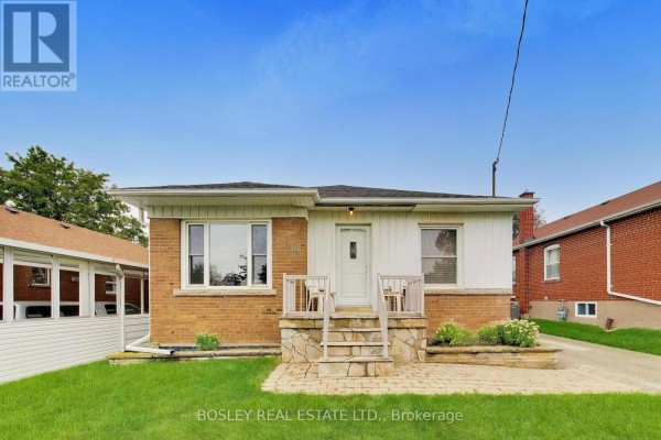 24 Tulip Drive, Toronto, ON, photo 2