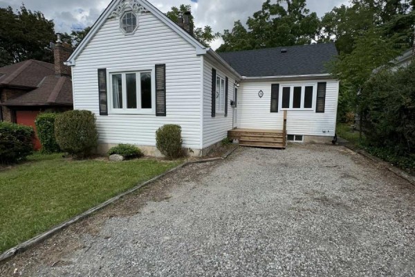 24 Welland Vale Road, St  Catharines, ON, photo 3