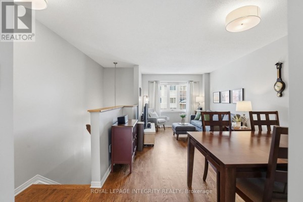 Primary Bedroom - 24 Yorkville Street, Ottawa, ON K2C4B6 Photo 5