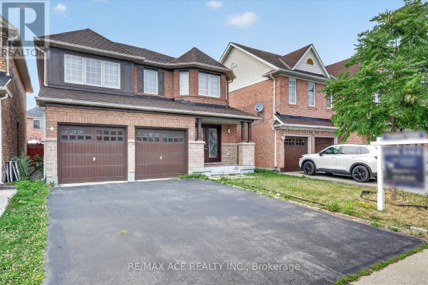 Kitchen - 24 Zimmer Street, Brampton, ON L6S6L3 Photo 4