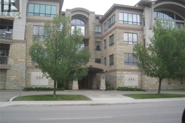 240 3435 Hillsdale Street, Regina