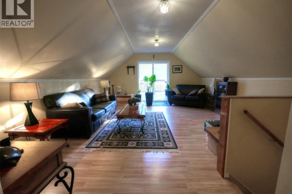 Bedroom - 240 Arrow Park Demars Road, Nakusp, BC V0G1R1 Photo 5