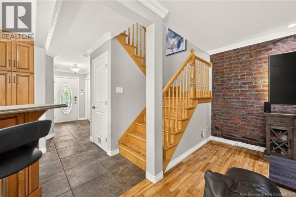 Foyer - 240 Damien Street, Dieppe, NB E1A0H3 Photo 5