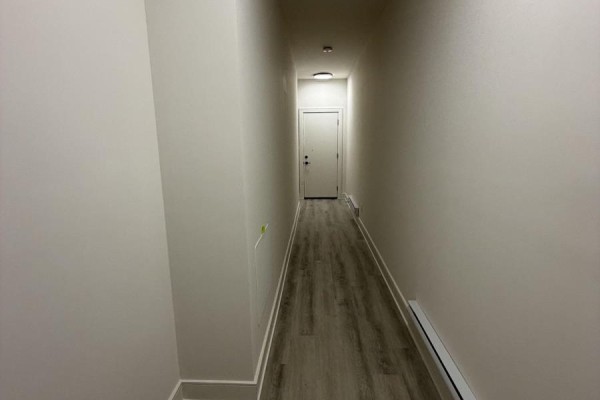 Living room - 240 Ellis Avenue, St  Catharines, ON L2P0H2 Photo 3