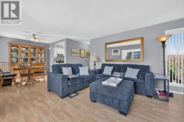 3pc Ensuite bath - 240 Hollywood Road Unit# 410, Kelowna, BC V1X6Y9 Photo 4