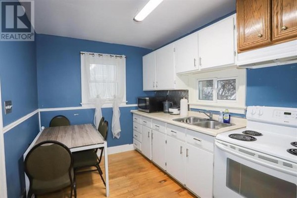 Foyer - 240 Huron St, Sault Ste  Marie, ON P6A1R5 Photo 4