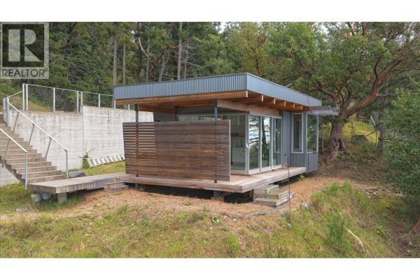 240 Old Scott Road, Salt Spring Island, BC, photo 3