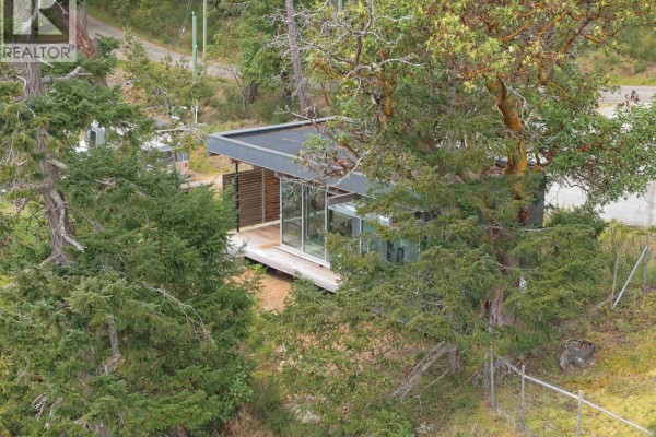 240 Old Scott Road, Salt Spring Island, BC V8K2L6 Photo 4