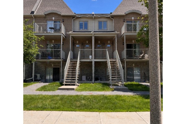240 Rue Henri-matisse, #8, Gatineau, QC, photo 2