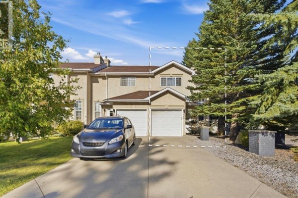 Bedroom - 240 Shawinigan Drive Sw, Calgary, AB T2Y3B4 Photo 2