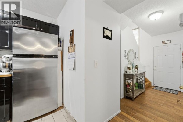 Recreational, Games room - 240 Shawinigan Drive Sw, Calgary, AB T2Y3B4 Photo 5