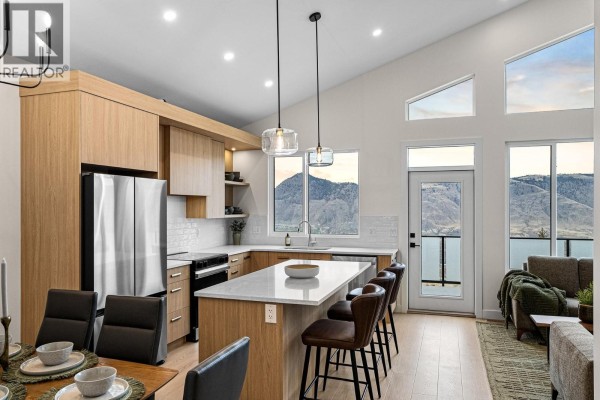 Living room - 2400 Coldwater Drive Unit# 133, Kamloops, BC V2E0E9 Photo 4