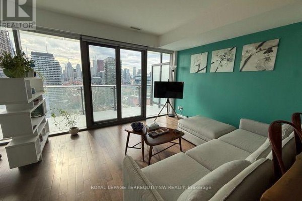 2401 - 70 Distillery Lane, Toronto, ON, photo 3