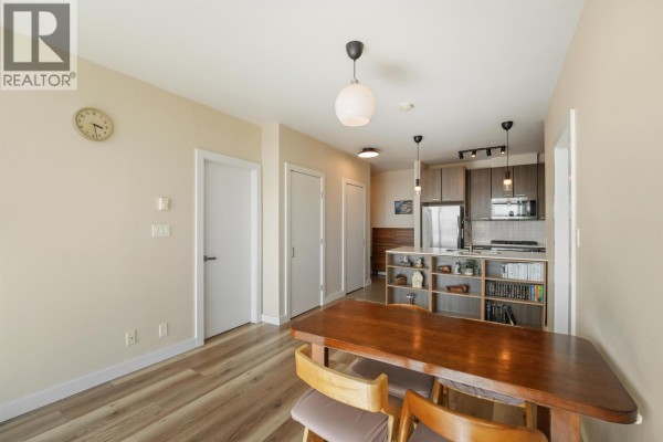 2401 2789 Shaughnessy Street, Port Coquitlam, BC V3C0C3 Photo 4