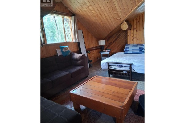 Loft - 24014 W 16 Highway, Smithers, BC V0J2N0 Photo 5