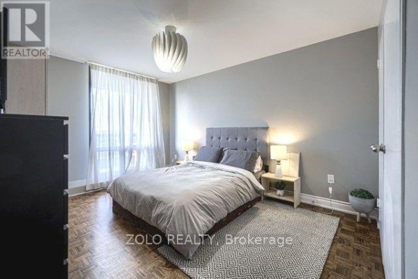 2402 - 135 Antibes Drive, Toronto, ON M2R2Z1 Photo 4