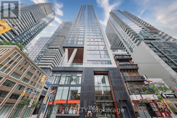 Living room - 2403 - 357 King Street W, Toronto, ON M5V0S7 Photo 4