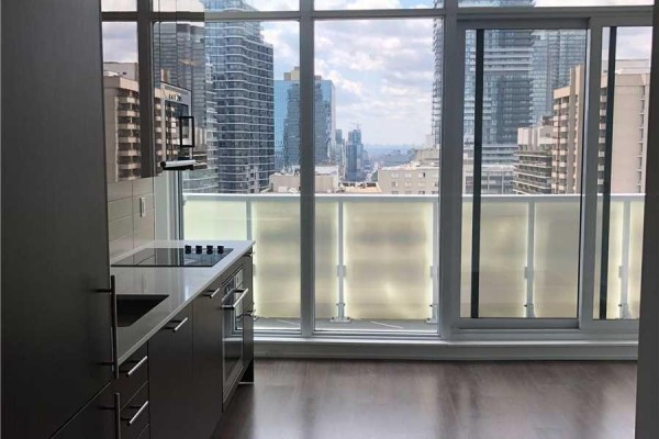 2404 - 403 Church Street, Toronto, ON, photo 2