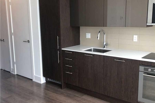 2404 - 403 Church Street, Toronto, ON, photo 3